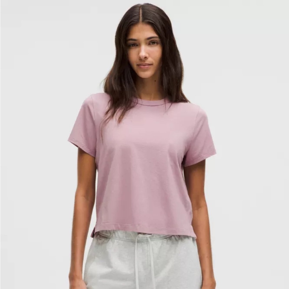 Lululemon t-shirt